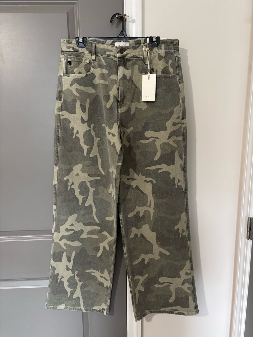 NWT KanCan Camo Wide Leg Jeans